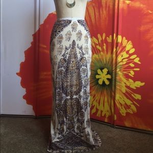 COPY - Billabong printed knit maxi skirt